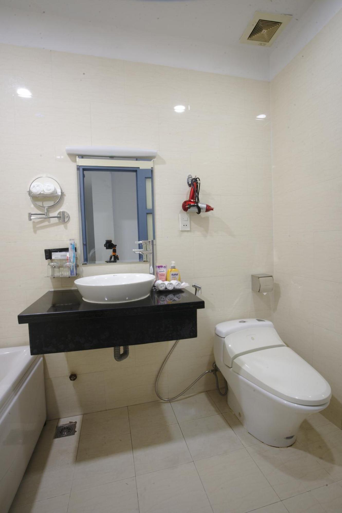 Hotel A25 - 14 Luong Huu Khanh Ho Chi Minh City